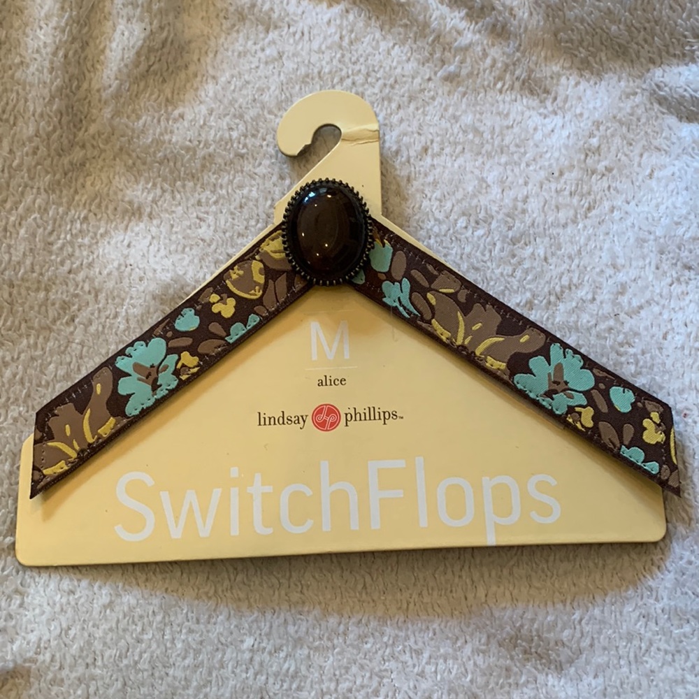 “Alice” style interchangeable strap SwitchFlops by Lindsay Phillips. Size Medium